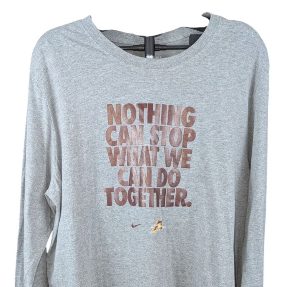 The Nike Tee XXL Men's Long Sleeve Training Performance T-Shirt 80 Cotton Blend